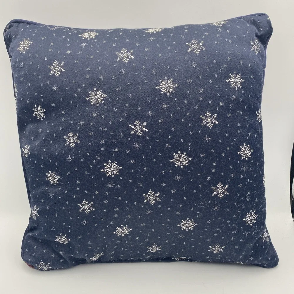 Christmas‎ Tapestry Throw Pillow Country Snowman Decor Farm Barn Home 16x16 Holy